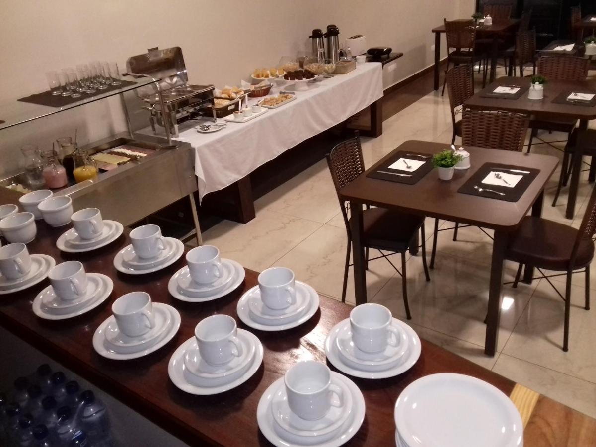 Sleep Hotel Assis Assis Chateaubriand Esterno foto